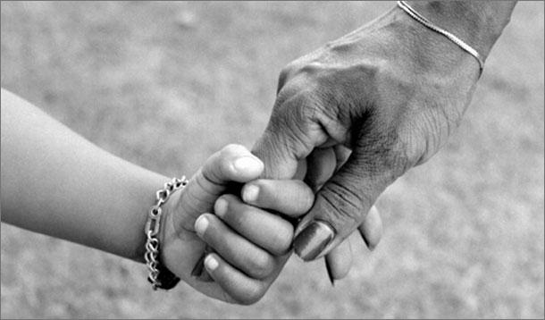 mother_daughter_holding_hands.jpg